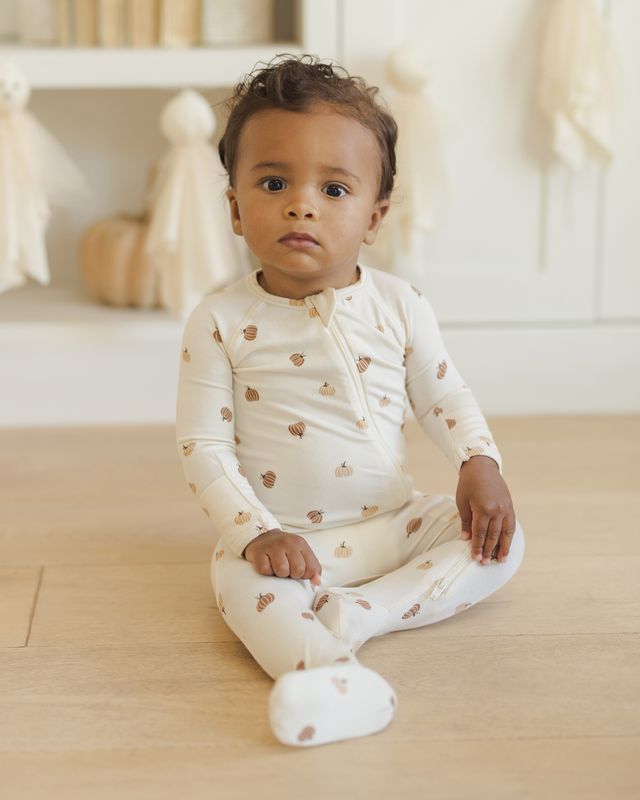 Bamboo Zip Footie || Bats